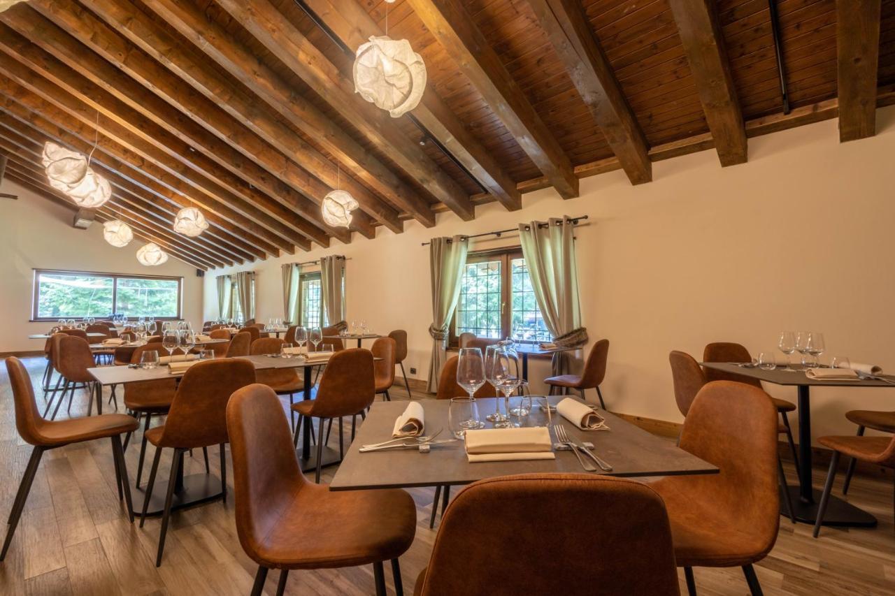 Alpine Forest Hotel Champoluc Exteriör bild